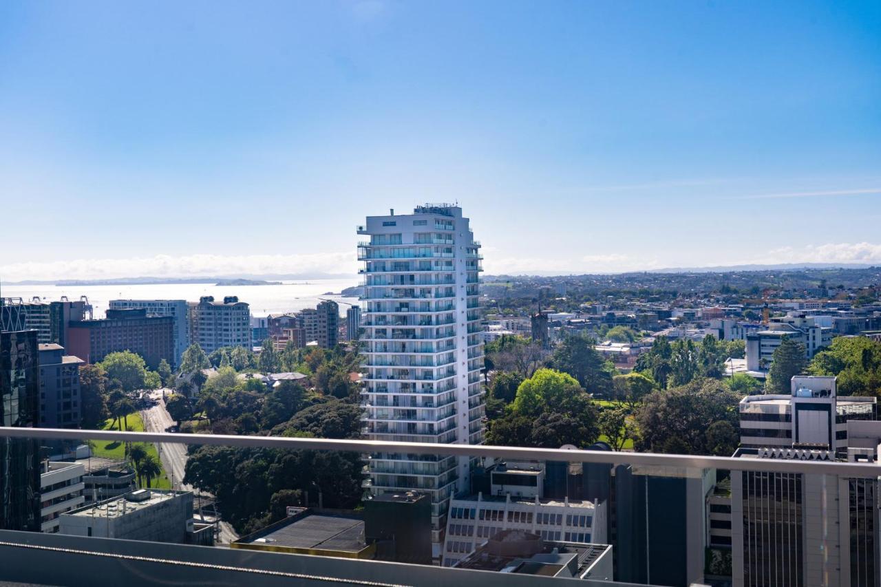 Crowne Plaza Auckland By Ihg Hotel Exterior photo